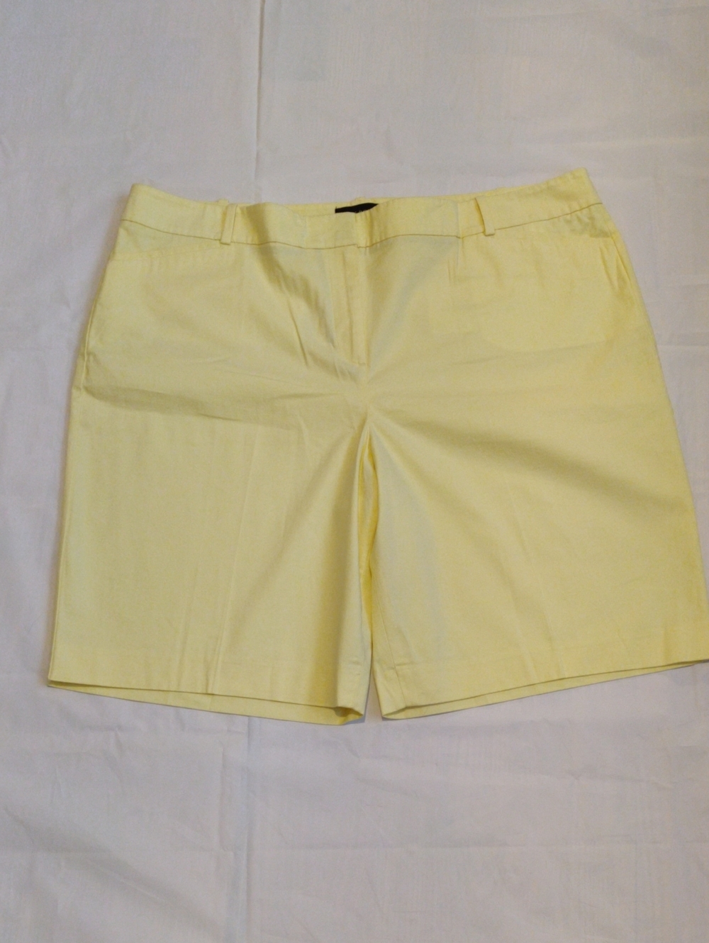 Talbots Pale Yellow Tailored Bermuda Shorts